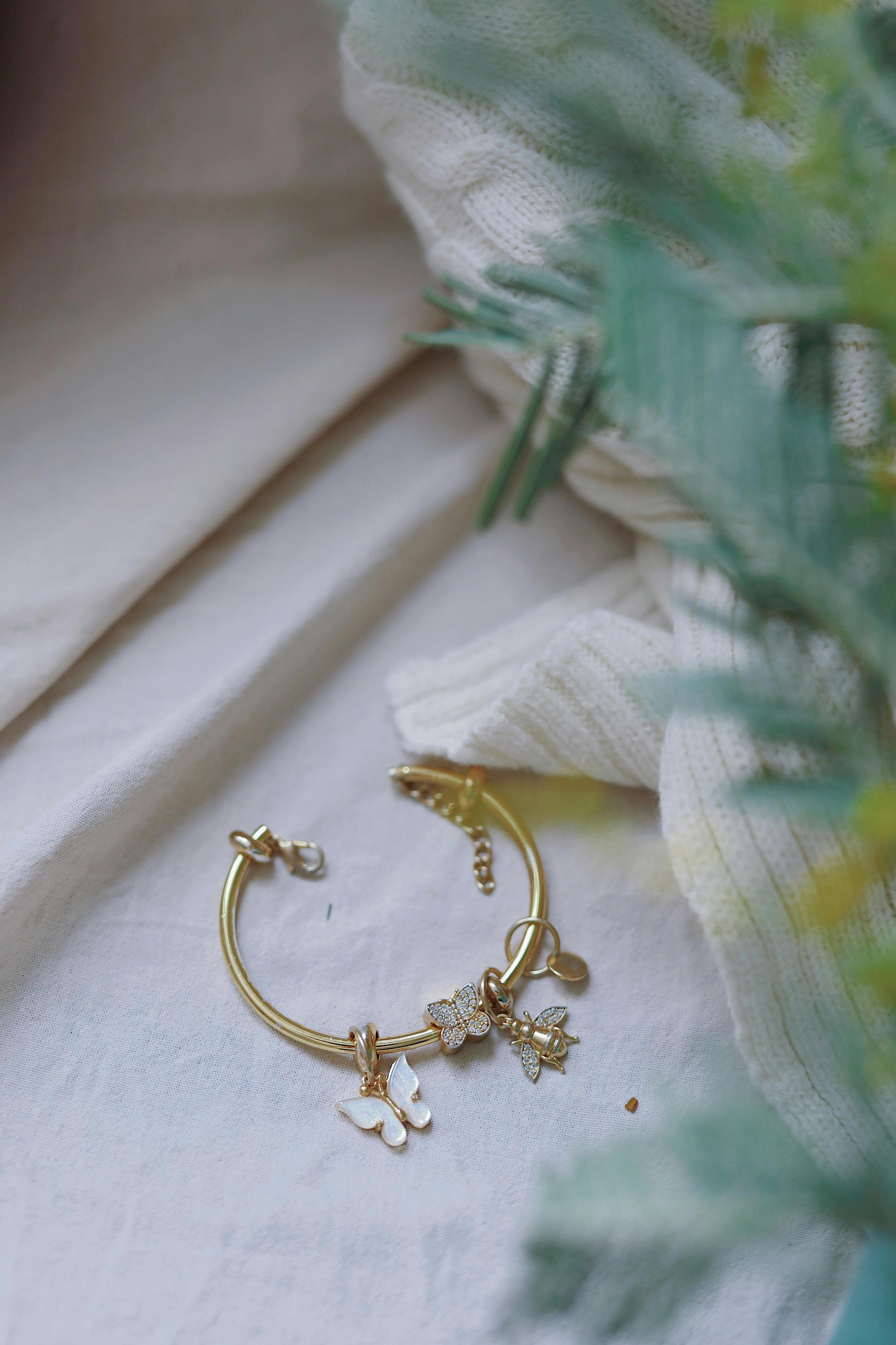 Bridal jewelry composition